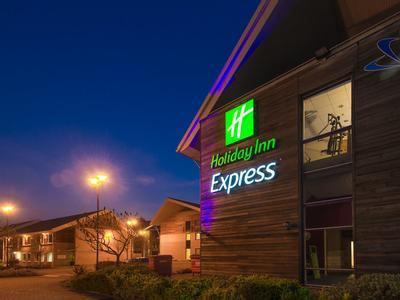 Hotel Holiday Inn Express Milton Keynes - Bild 3