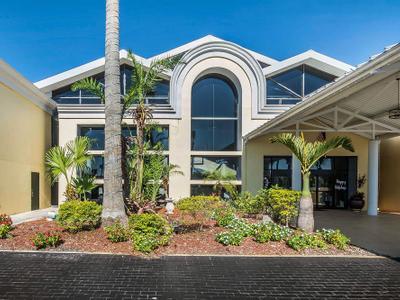 Clarion Hotel Orlando International Airport - Bild 2