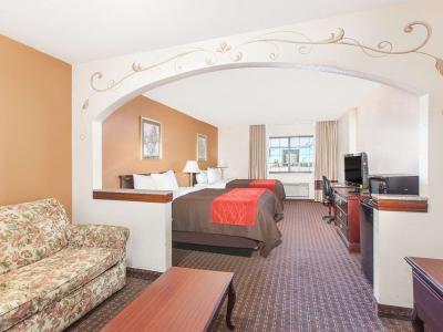 Hotel Quality Inn & Suites Oklahoma City North - Bild 4