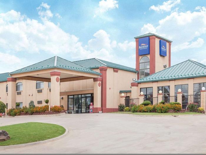 Hotel Quality Inn & Suites Oklahoma City North - Bild 1