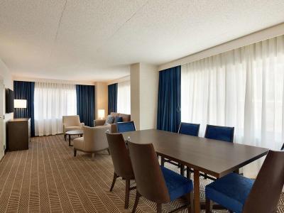 Hotel Embassy Suites by Hilton Boston at Logan Airport - Bild 4