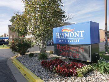 Hotel Baymont by Windham Louisville East - Bild 4