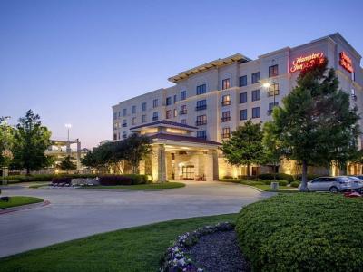 Hotel Hampton Inn & Suites Frisco-Legacy Park - Bild 2