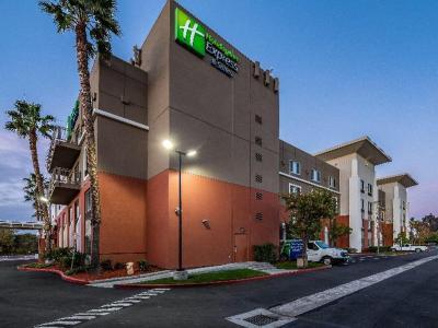 Hotel Holiday Inn Express & Suites Fremont - Milpitas Central - Bild 2