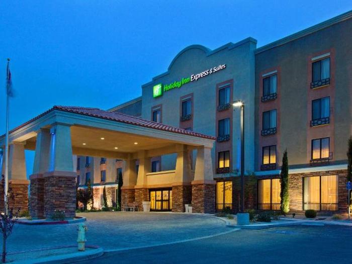Holiday Inn Express Hotel & Suites Twenty Nine Palms - Bild 1