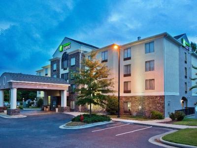 Hotel Holiday Inn Express Apex - Raleigh - Bild 2