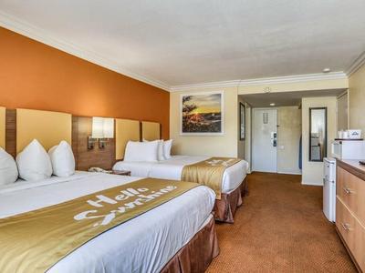 Hotel Days Inn by Wyndham Palm Springs - Bild 2