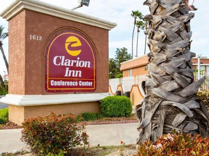Hotel Clarion Inn Conference Center - Bild 1