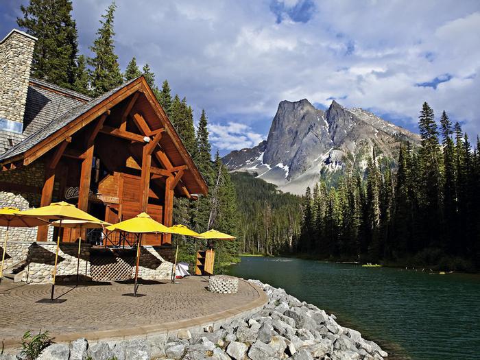 Hotel Emerald Lake Lodge - Bild 1