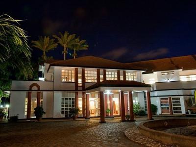 Hotel Laico Lake Victoria - Bild 2