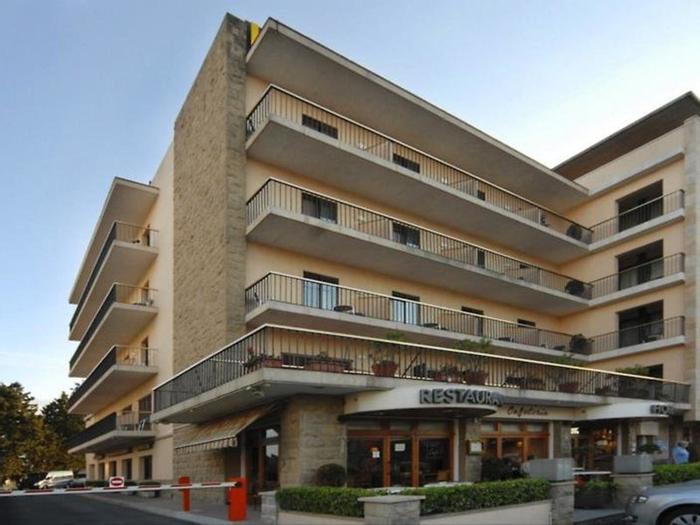 Hotel ibis Styles Figueres Ronda - Bild 1