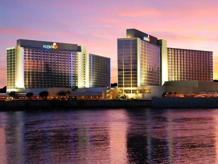 Hotel Aquarius Casino Resort, BW Premier Collection - Bild 1