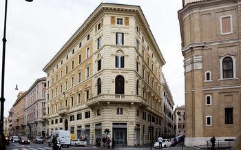 Hotel Inn Rome Rooms & Suites - Bild 4