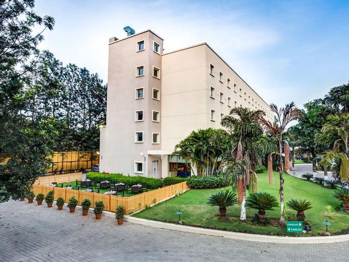 Hotel Radha Hometel Bengaluru - Bild 1