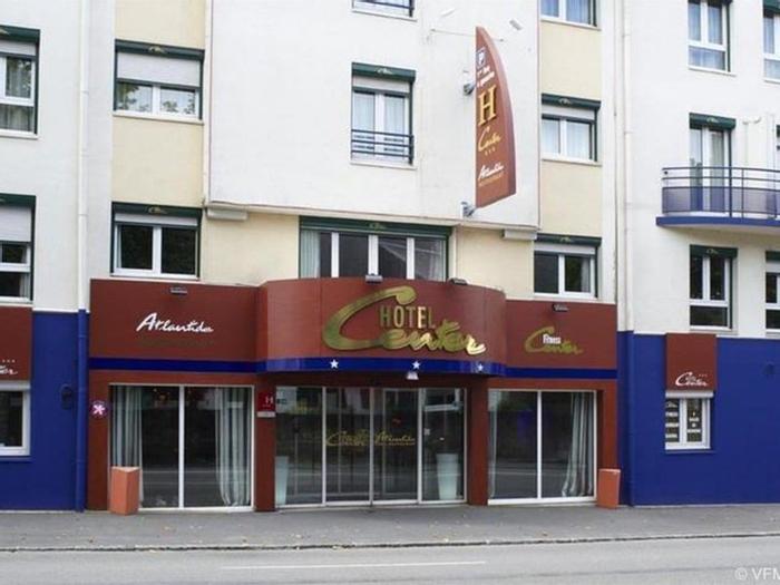Hotel Hôtel Restaurant Logis Center Brest - Bild 1
