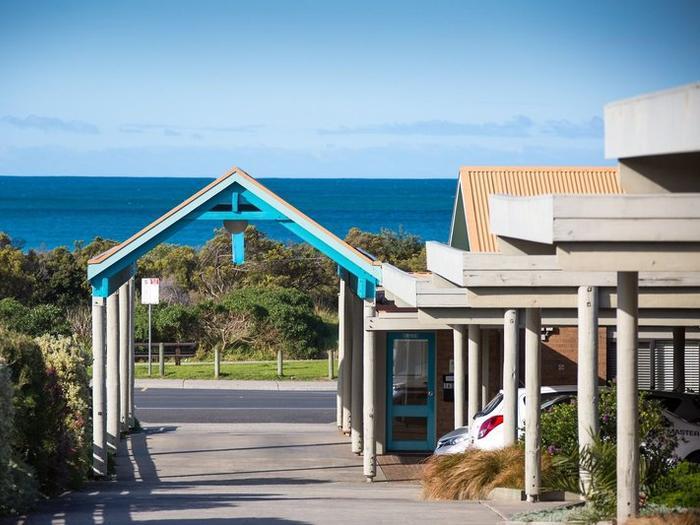 Hotel The Beachfront Motel & Cottages - Bild 1