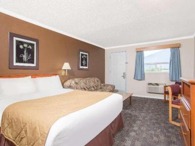 Hotel Ramada Limited Grand Forks - Bild 5