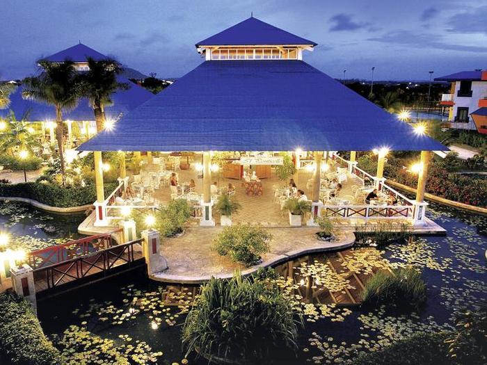 Hotel Aston Costa Verde Beach Resort - Bild 1