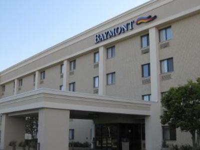 Hotel Baymont by Wyndham Janesville - Bild 2