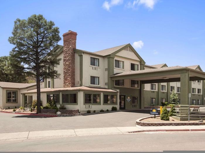 Hotel Days Inn & Suites by Wyndham East Flagstaff - Bild 1