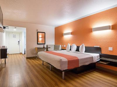Hotel Motel 6 Tampa - Fairgrounds - Bild 4