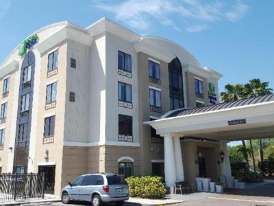 Hotel Holiday Inn Express & Suites Tampa -USF-Busch Gardens - Bild 2
