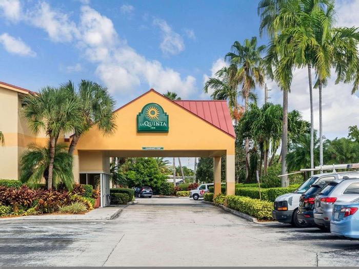 Hotel La Quinta Inn by Wyndham Ft. Lauderdale Northeast - Bild 1