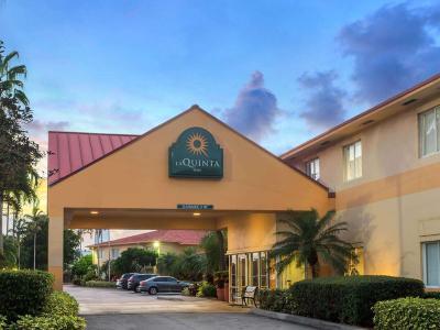 Hotel La Quinta Inn by Wyndham Ft. Lauderdale Northeast - Bild 5