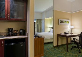 Hotel SpringHill Suites St. Petersburg - Clearwater - Bild 4