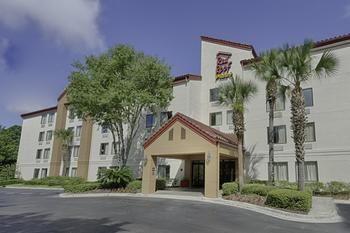 Hotel Red Roof PLUS+ Gainesville - Bild 4