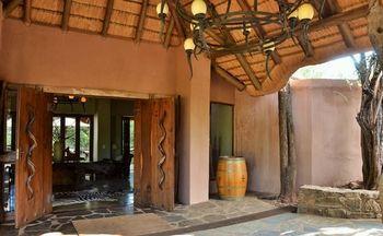 Hotel Motswiri Private Safari Lodge - Bild 4