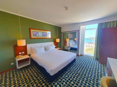 Hotel Holiday Inn Algarve - Armacao de Pera - Bild 4