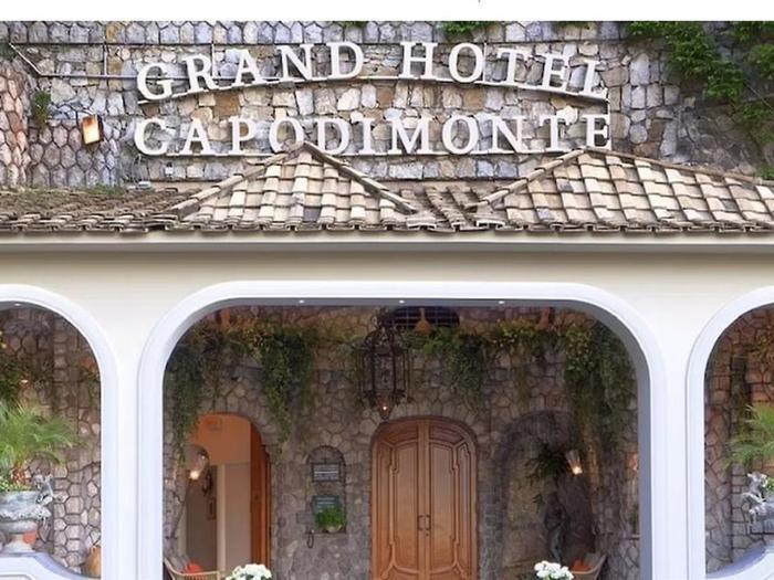 Grand Hotel Capodimonte - Bild 1