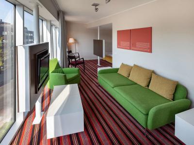 Park Inn by Radisson Meriton Conference & Spa Hotel Tallinn - Bild 4