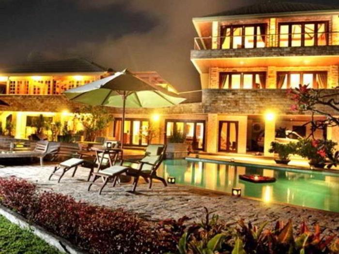 Hotel The Rishi Villa Balangan - Bild 1