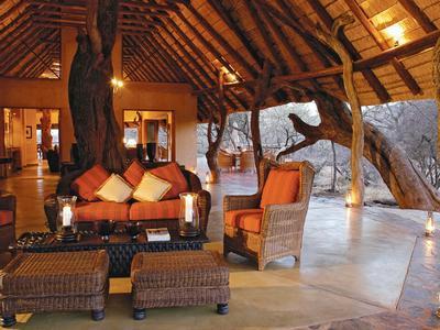 Hotel Tuningi Safari Lodge - Bild 3
