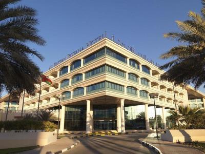 Hotel Mövenpick Dubai Grand Al Bustan - Bild 2