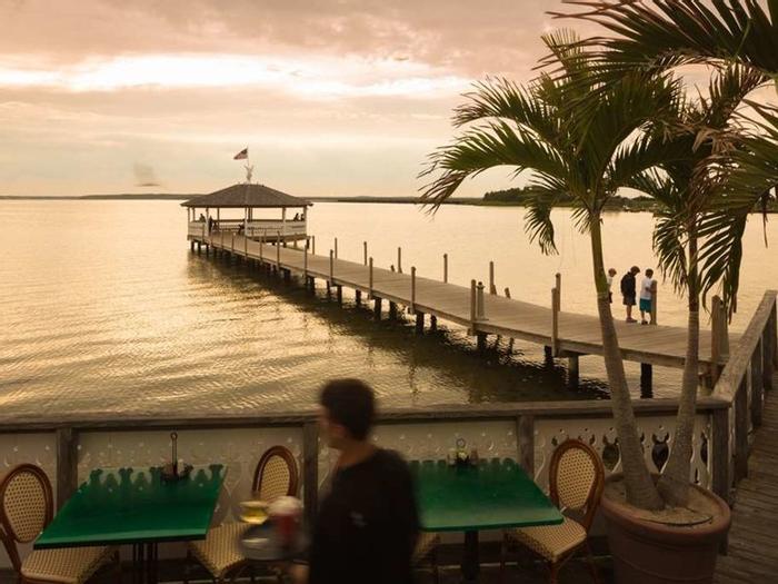 Hotel Coconut Malorie Resort Ocean City a Ramada by Wyndham - Bild 1