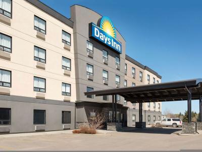 Hotel Days Inn by Wyndham Regina Airport West - Bild 2