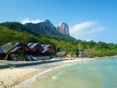 Hotel Tunamaya Beach & Spa Resort Tioman Island - Bild 2