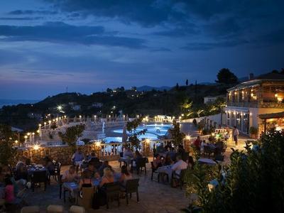 Hotel Dionysos Village Resort - Bild 2