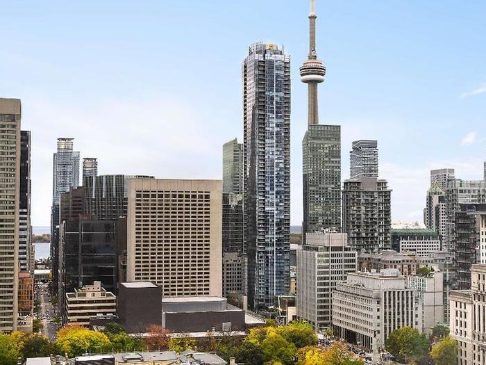 Shangri-La Hotel Toronto - Bild 1
