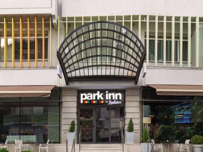 Park Inn by Radisson Bucharest Hotel & Residence - Bild 2