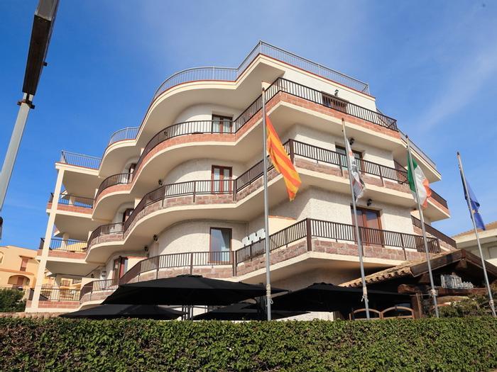 Hotel Villa Piras - Bild 1