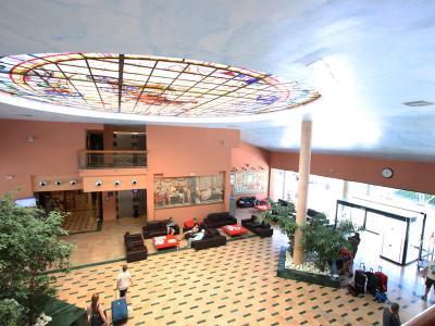 Hotel Ohtels Vila Romana - Bild 4