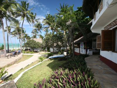 Hotel Karafuu Beach Resort & Spa - Bild 4