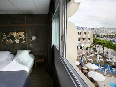Hotel Adonis Residence Saint Pierre la Mer - Bild 4