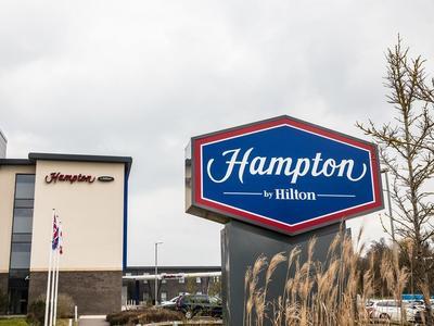 Hotel Hampton By Hilton Exeter Airport - Bild 3