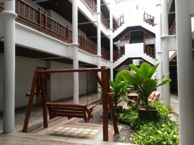 Hotel Ramada by Wyndham Phuket Southsea - Bild 2