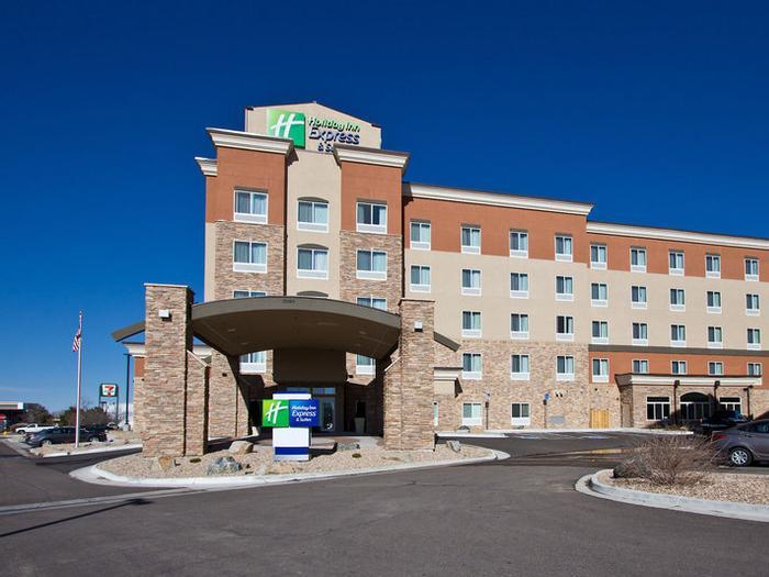 Hotel Holiday Inn Express & Suites Denver East-Peoria Street - Bild 1